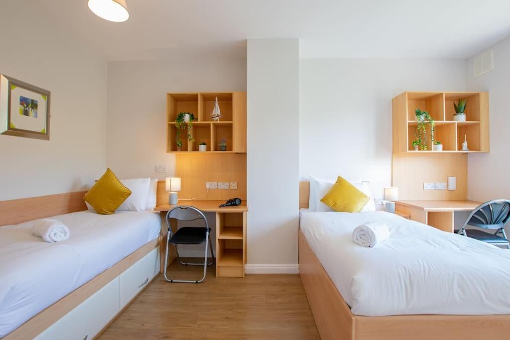 106 - The Townhouse By Shortstays Galway Exteriör bild